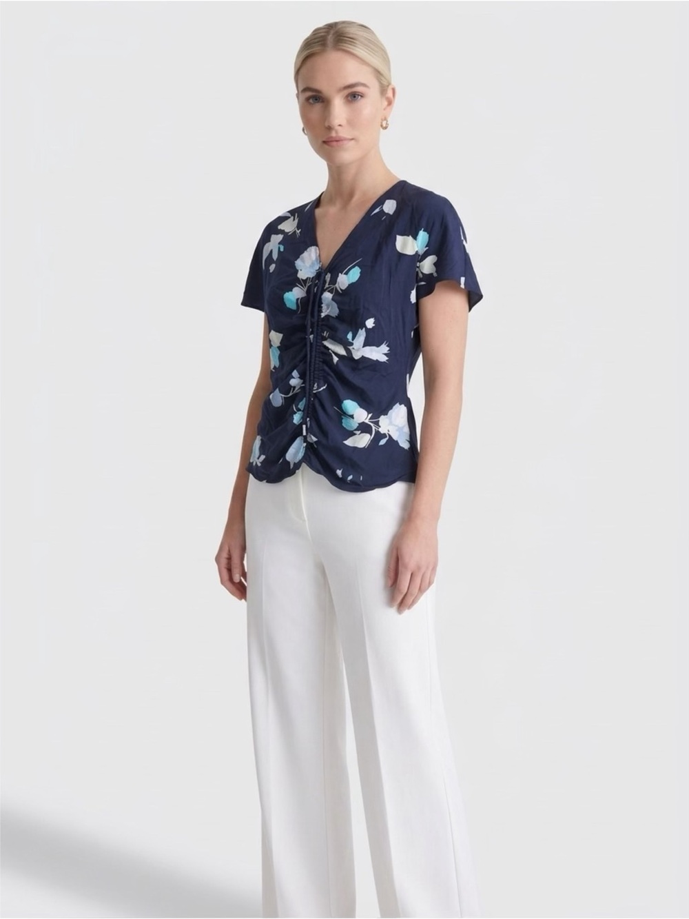 Lewit Women's Stretch Silk Blouse Navy Blue Pink Cream Lt Blue LeaveSz. Medium